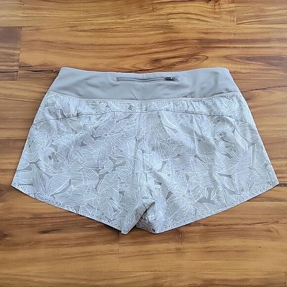 Athleta Print Laser Run Shorts Gray White XL - Picture 3 of 5